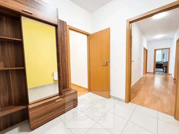 Pronájem bytu 3+kk, Brno, U Leskavy, 94 m2
