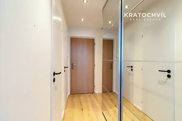 Prodej bytu 1+kk, Praha - Malešice, Počernická, 24 m2