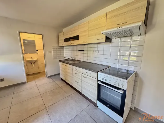 Pronájem bytu 1+kk, Kolín, Lipanská, 15 m2