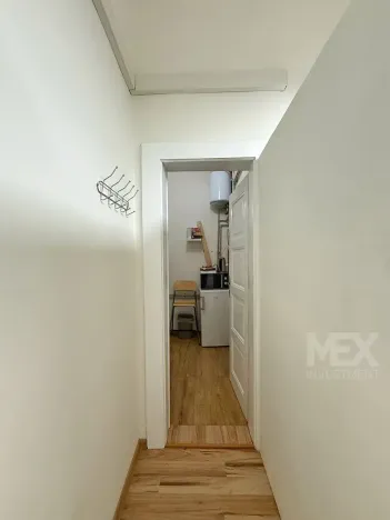 Pronájem obchodního prostoru, Praha - Vinohrady, Kolínská, 36 m2