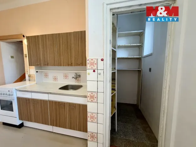 Prodej bytu 2+1, Ostrava - Mariánské Hory, Korunní, 62 m2