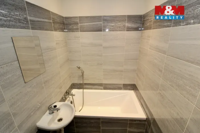 Prodej bytu 2+kk, Praha - Letňany, Krausova, 42 m2