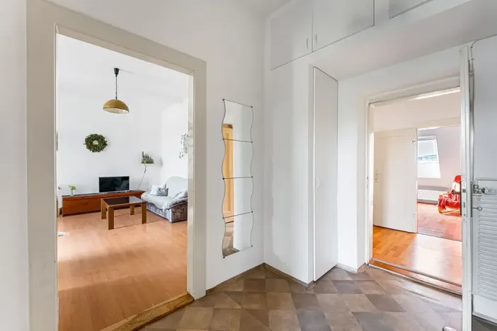 Pronájem bytu 3+kk, Praha - Bubeneč, U Sparty, 110 m2