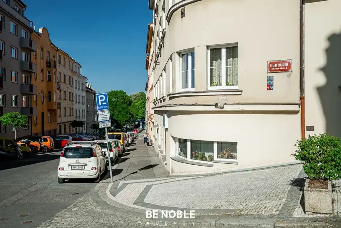 Prodej bytu 3+kk, Praha - Břevnov, Šlikova, 68 m2