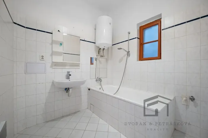 Prodej bytu 1+1, Praha - Vinohrady, Čáslavská, 39 m2