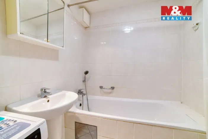 Pronájem bytu 1+kk, Mariánské Lázně, Masarykova, 32 m2
