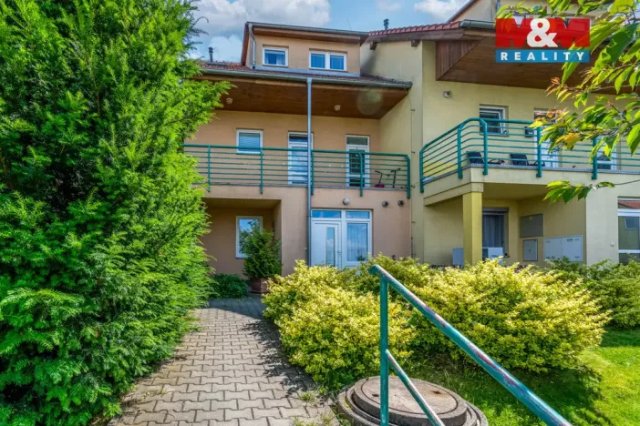 Prodej bytu 2+kk, Nehvizdy, Pražská, 60 m2