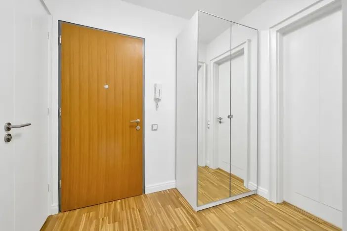 Pronájem bytu 2+kk, Praha - Karlín, Rohanské nábřeží, 52 m2