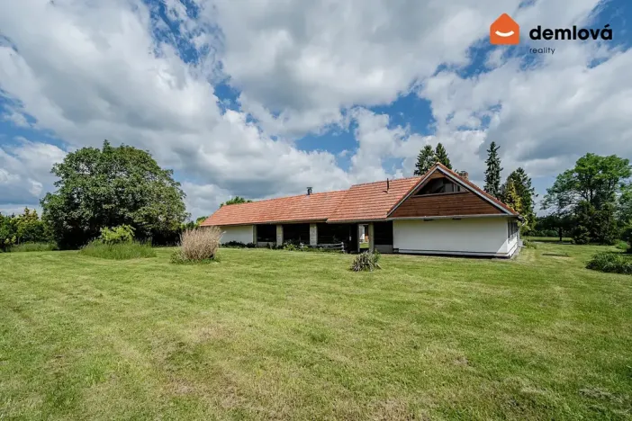 Prodej chalupy, Melč, 309 m2