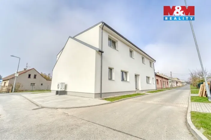 Pronájem bytu 2+kk, Tlučná, Tlučenská kolonie, 40 m2