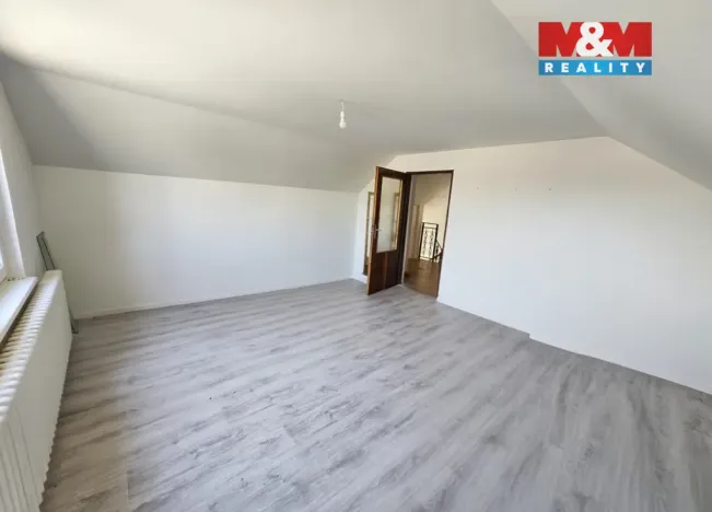 Prodej rodinného domu, Bučovice - Marefy, 303 m2