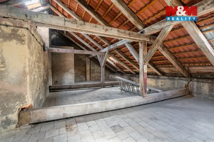 Prodej atypického bytu, Praha, Husitská, 126 m2