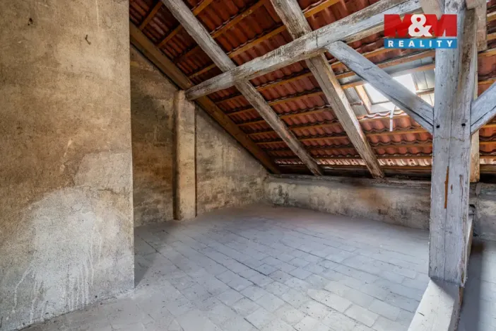Prodej atypického bytu, Praha, Husitská, 126 m2