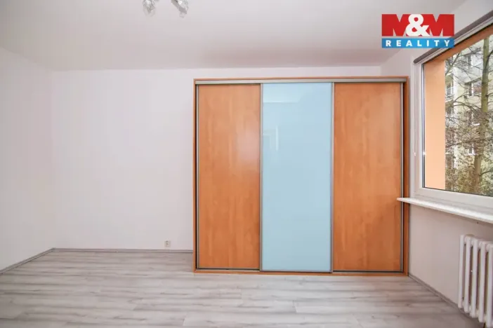 Pronájem bytu 1+1, Děčín - Děčín VI-Letná, Školní, 35 m2