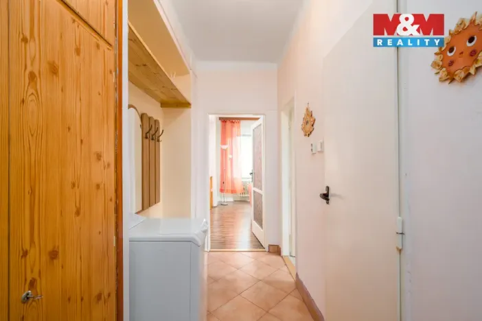 Prodej bytu 2+1, Teplice - Řetenice, Buzulucká, 47 m2