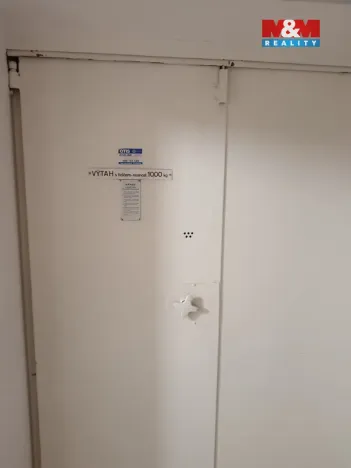 Pronájem obchodního prostoru, Ústí nad Labem, Horova, 125 m2