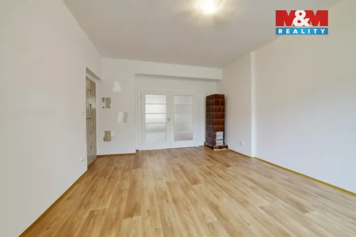 Pronájem bytu 3+1, Cheb, Valdštejnova, 86 m2