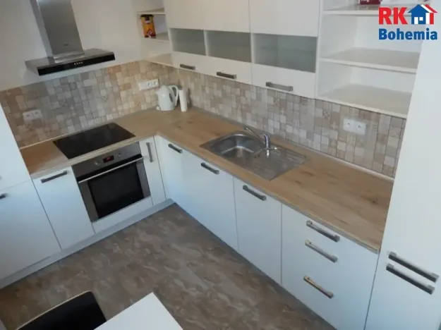 Pronájem bytu 2+kk, Praha - Košíře, Pod školou, 64 m2
