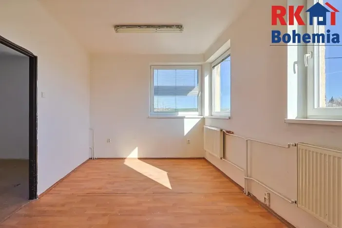 Pronájem skladu, Český Brod, Klučovská, 400 m2