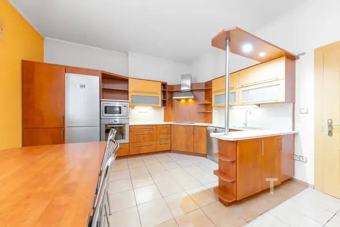 Prodej rodinného domu, Miroslav, Husova, 245 m2