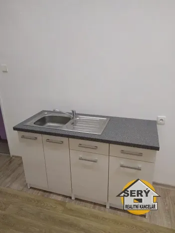 Pronájem kanceláře, Telč - Telč-Vnitřní Město, Palackého, 60 m2