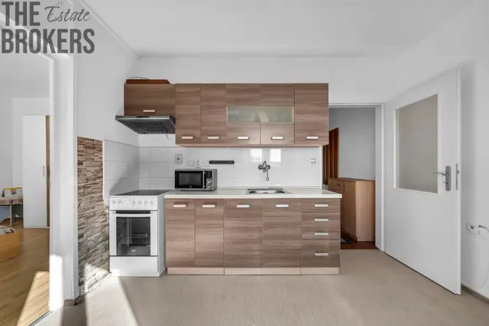 Prodej bytu 1+1, Milovice - Mladá, Armádní, 36 m2
