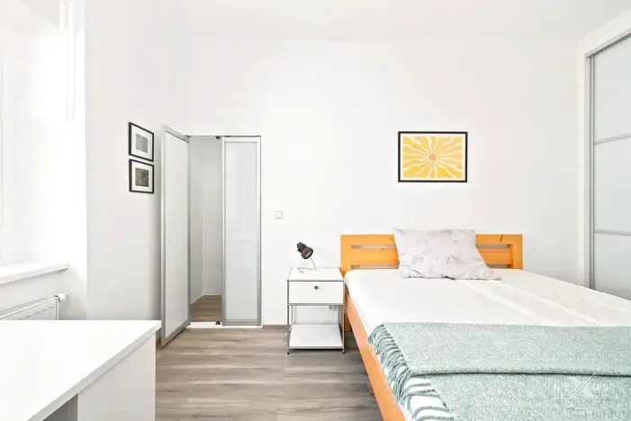 Pronájem bytu 2+kk, Praha - Košíře, Pod Kavalírkou, 44 m2