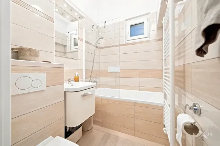 Pronájem bytu 2+kk, Praha - Košíře, Pod Kavalírkou, 44 m2
