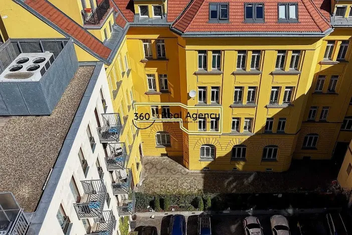 Prodej bytu 2+1, Praha - Smíchov, Štefánikova, 93 m2