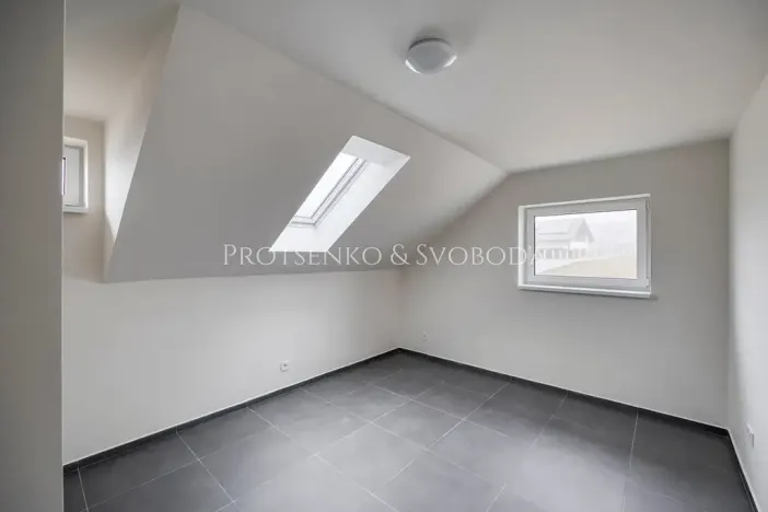 Prodej apartmánu, Frymburk, 218 m2
