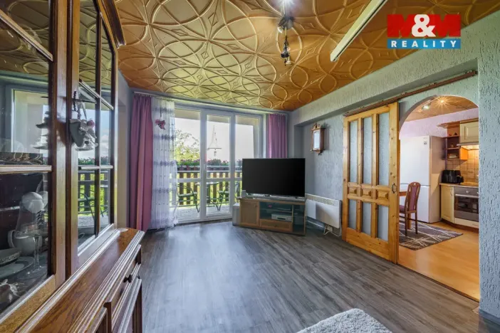 Prodej bytu 3+1, Měděnec, Náměstí, 70 m2