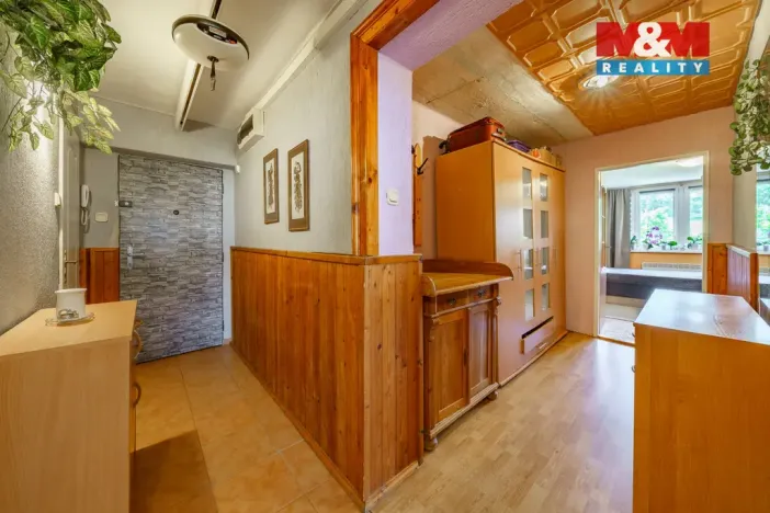 Prodej bytu 3+1, Měděnec, Náměstí, 70 m2