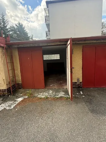 Pronájem garáže, Písek, Budovatelská, 17 m2