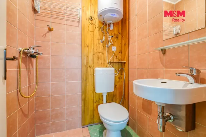 Pronájem garáže, Rokycany - Nové Město, Dělostřelců, 46 m2