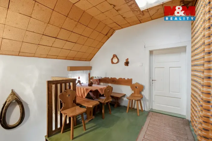 Prodej rodinného domu, Třebenice - Mrsklesy, 180 m2