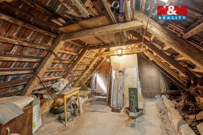 Prodej rodinného domu, Třebenice - Mrsklesy, 180 m2