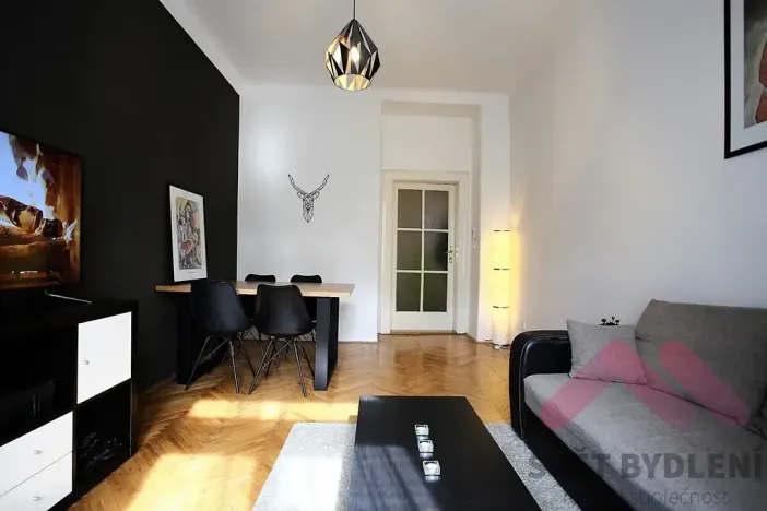 Pronájem bytu 2+kk, Praha - Vinohrady, Radhošťská, 47 m2