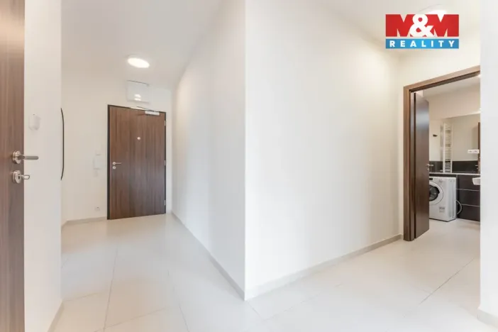 Pronájem bytu 3+kk, Praha - Vysočany, Pod Harfou, 127 m2