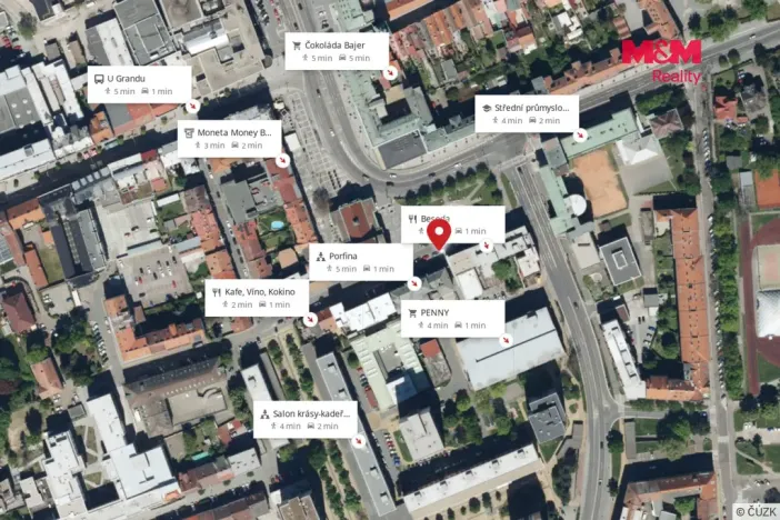Pronájem obchodního prostoru, Pardubice, Smetanovo náměstí, 220 m2
