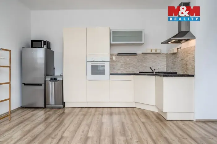 Prodej bytu 2+kk, Praha - Veleslavín, Evropská, 46 m2