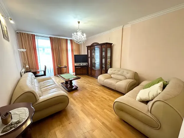 Prodej bytu 3+1, Karlovy Vary, Sadová, 112 m2