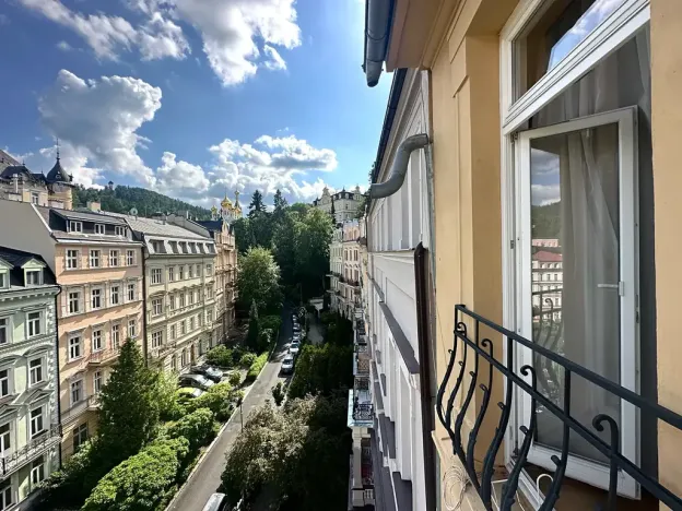 Prodej bytu 3+1, Karlovy Vary, Sadová, 112 m2