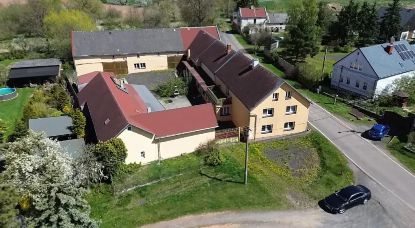 Prodej zemědělské usedlosti, Štědrá, 1787 m2