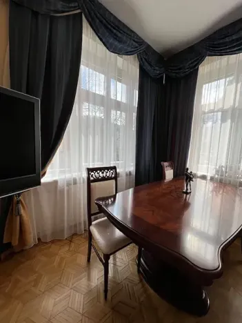 Prodej bytu 3+kk, Karlovy Vary, Poděbradská, 105 m2