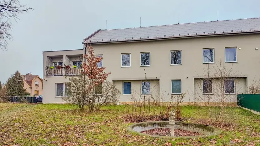 Pronájem bytu 2+kk, Železnice, Tyršova, 36 m2