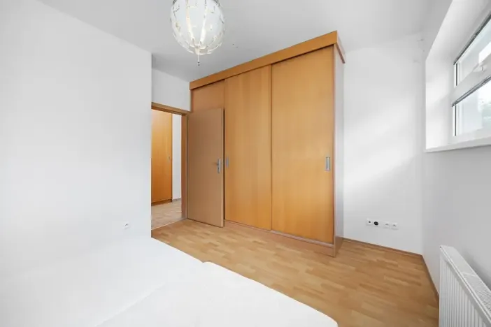 Prodej bytu 2+kk, Praha - Malešice, Ungarova, 59 m2