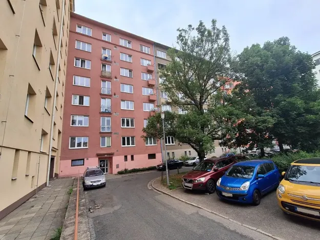 Pronájem bytu 2+kk, Brno - Veveří, Jana Uhra, 36 m2