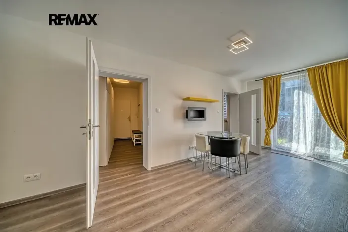 Pronájem bytu 2+kk, Český Brod, Palackého, 49 m2