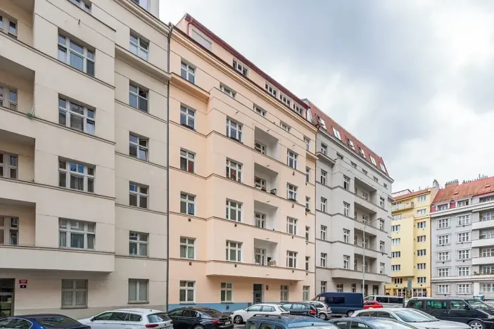 Prodej bytu 2+kk, Praha - Žižkov, Buchovcova, 46 m2