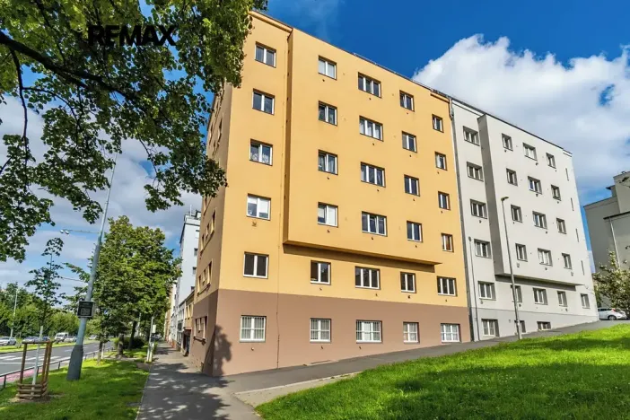 Pronájem bytu 1+kk, Praha - Břevnov, Patočkova, 25 m2